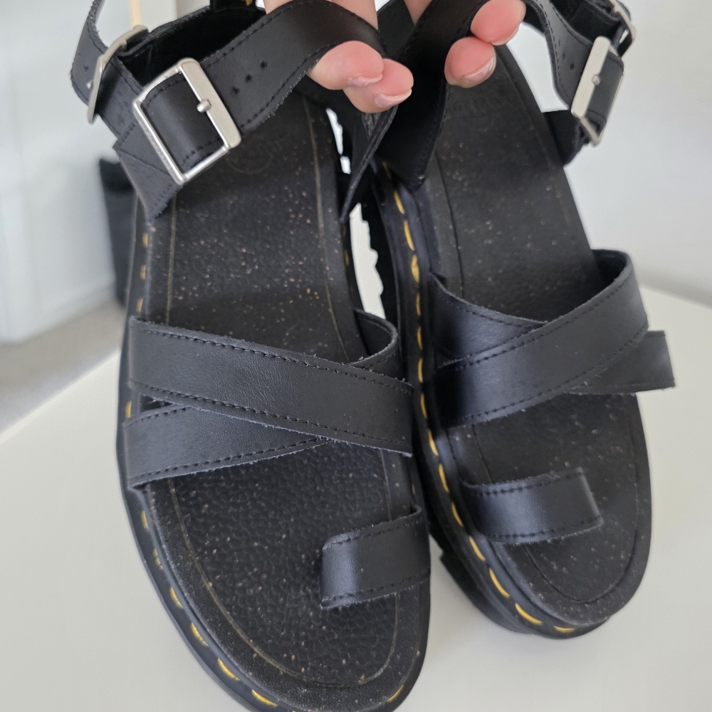 Dr Martens Avry Hydro Leather Strap Sandals - Picture 7 of 7